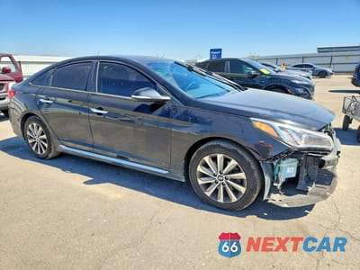 Czwarte zdjęcie samochodu z boku: 2017 HYUNDAI SONATA SPORT VIN:5NPE34AF8HH498258 - miniatura