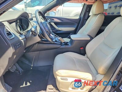 Zdjęcie 7 z 13 samochodu: 2021 MAZDA CX-9 GRAND TOURING VIN:JM3TCBDY5M0533331 - miniatura