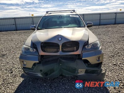 Piąte zdjęcie samochodu w środku: 2009 BMW X5 XDRIVE35D VIN:5UXFF03599LJ96790 - miniatura