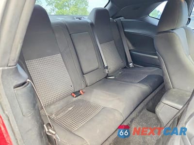 Zdjęcie 10 z 13 samochodu: 2019 DODGE CHALLENGER SXT VIN:2C3CDZAG3KH573933 - miniatura