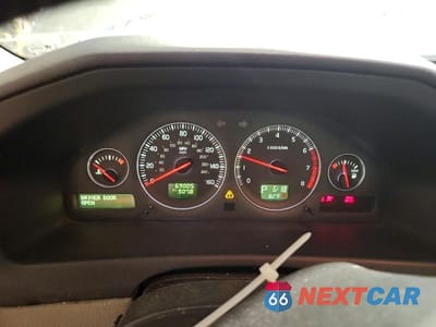 Zdjęcie 9 z 13 samochodu: 2006 VOLVO S60 2.5T VIN:YV1RS592662544836 - miniatura