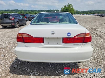 Zdjęcie 6 z 12 samochodu: 2000 HONDA ACCORD EX VIN:1HGCG1650YA085477 - miniatura