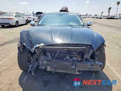 Piąte zdjęcie samochodu w środku: 2011 JAGUAR XJL VIN:SAJWA2GB1BLV21337 - miniatura