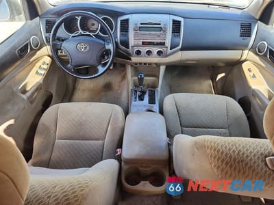 Zdjęcie 8 z 12 samochodu: 2009 TOYOTA TACOMA DOUBLE CAB PRERUNNER VIN:3TMJU62NX9M077215 - miniatura