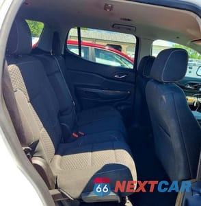 Zdjęcie 10 z 12 samochodu: 2019 GMC ACADIA SLE VIN:1GKKNKLA9KZ225627 - miniatura