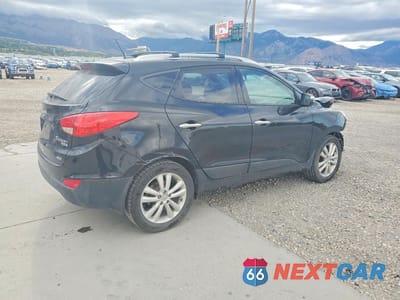 Trzecie zdjęcie samochodu z tyłu: 2011 HYUNDAI TUCSON LIMITED VIN:KM8JUCAC6BU291095 - miniatura