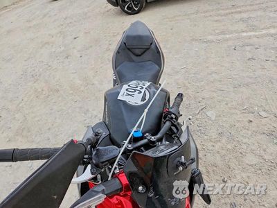 Piąte zdjęcie samochodu w środku: 2025 KAWASAKI ER500 VIN:ML5ERGF10SDA36865 - miniatura