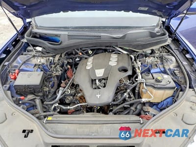 Zdjęcie 12 z 13 samochodu: 2017 MASERATI LEVANTE VIN:ZN661XUA4HX214431 - miniatura
