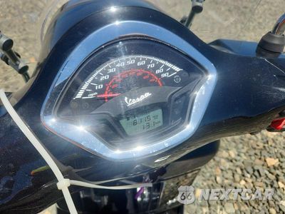 Zdjęcie 7 z 9 samochodu: 2018 VESPA/PIAG GTS 300 VIN:ZAPMA39L4J5200119 - miniatura