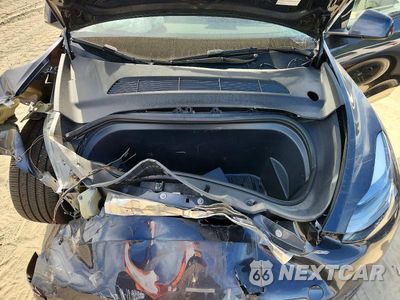 Zdjęcie 11 z 12 samochodu: 2024 TESLA MODEL Y VIN:7SAYGDEE3RA222671 - miniatura