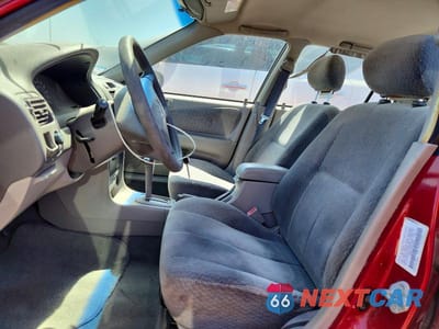 Zdjęcie 7 z 12 samochodu: 2001 TOYOTA COROLLA LE VIN:1NXBR12E01Z465980 - miniatura