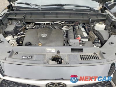 Zdjęcie 12 z 14 samochodu: 2022 TOYOTA HIGHLANDER XLE VIN:5TDGZRBH6NS583660 - miniatura