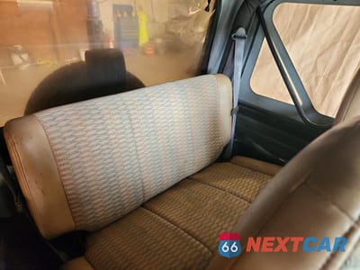 Zdjęcie 11 z 14 samochodu: 1999 JEEP WRANGLER / TJ SE VIN:1J4FY29P3XP466242 - miniatura