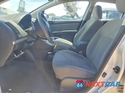 Zdjęcie 7 z 12 samochodu: 2010 NISSAN SENTRA 2.0 VIN:3N1AB6AP5AL729115 - miniatura