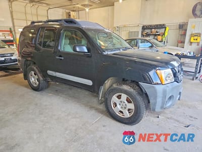 Czwarte zdjęcie samochodu z boku: 2006 NISSAN XTERRA X VIN:5N1AN08W46C558791 - miniatura