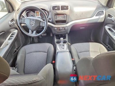 Zdjęcie 8 z 14 samochodu: 2019 DODGE JOURNEY SE VIN:3C4PDCBB4KT681269 - miniatura