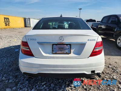 Zdjęcie 6 z 12 samochodu: 2013 MERCEDES-BENZ C 300 4MATIC VIN:WDDGF8AB6DG118858 - miniatura