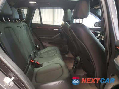 Zdjęcie 11 z 13 samochodu: 2016 BMW X1 XDRIVE28I VIN:WBXHT3C33G5E52741 - miniatura