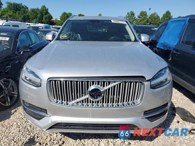 Piąte zdjęcie samochodu w środku: 2019 VOLVO XC90 T6 INSCRIPTION VIN:YV4A22PL6K1477567 - miniatura