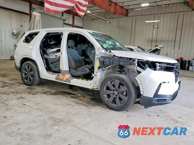 Czwarte zdjęcie samochodu z boku: 2025 HONDA PILOT SPORT VIN:5FNYG1H33SB077601 - miniatura