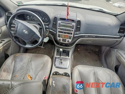Zdjęcie 8 z 12 samochodu: 2007 HYUNDAI SANTA FE SE VIN:5NMSH13E57H018163 - miniatura