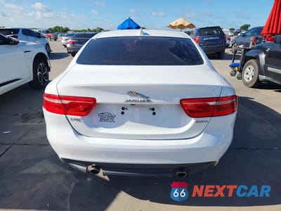 Zdjęcie 6 z 12 samochodu: 2018 JAGUAR XE PREMIUM VIN:SAJAD4FX7JCP34754 - miniatura