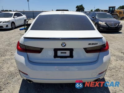Zdjęcie 6 z 12 samochodu: 2023 BMW 330I VIN:3MW69FF03P8D40380 - miniatura