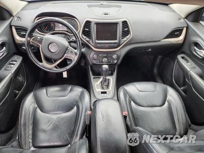 Zdjęcie 8 z 12 samochodu: 2017 JEEP CHEROKEE LIMITED VIN:1C4PJLDB3HW522266 - miniatura