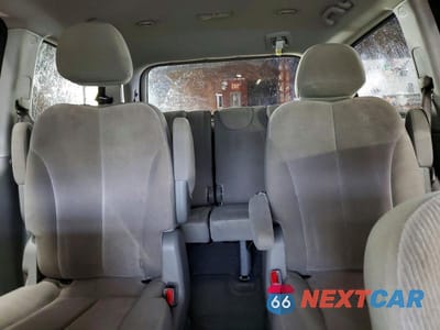 Zdjęcie 10 z 13 samochodu: 2014 KIA SEDONA LX VIN:KNDMG4C79E6570757 - miniatura