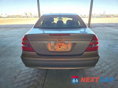 Zdjęcie 6 z 12 samochodu: 2004 MERCEDES-BENZ E 320 VIN:WDBUF65J04A418125 - miniatura
