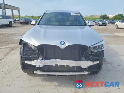 Piąte zdjęcie samochodu w środku: 2020 BMW X3 SDRIVE30I VIN:5UXTY3C04L9D36786 - miniatura