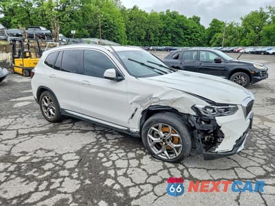 Czwarte zdjęcie samochodu z boku: 2024 BMW X3 XDRIVE30I VIN:5UX53DP02R9U38505 - miniatura