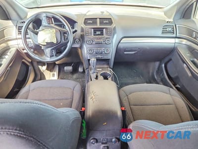 Zdjęcie 8 z 13 samochodu: 2018 FORD EXPLORER VIN:1FM5K8D8XJGA61956 - miniatura