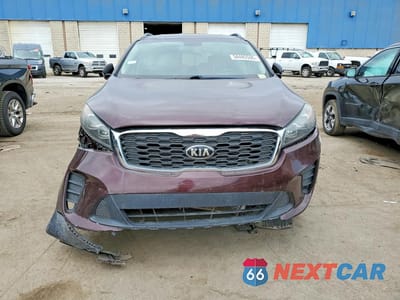Piąte zdjęcie samochodu w środku: 2019 KIA SORENTO S V6 VIN:5XYPGDA54KG587084 - miniatura