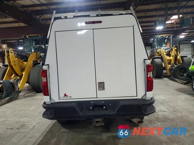 Zdjęcie 6 z 12 samochodu: 2022 CHEVROLET SILVERADO K2500 HEAVY DUTY VIN:1GC5YLE7XNF292184 - miniatura