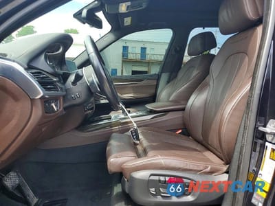 Zdjęcie 7 z 13 samochodu: 2018 BMW X5 VIN:5UXKT0C52J0V99877 - miniatura