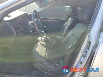 Zdjęcie 7 z 12 samochodu: 2008 BMW 528 VIN:WBANU53578CT07073 - miniatura
