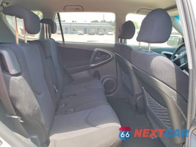 Zdjęcie 11 z 13 samochodu: 2007 TOYOTA RAV4 SPORT VIN:JTMZD32V876040758 - miniatura