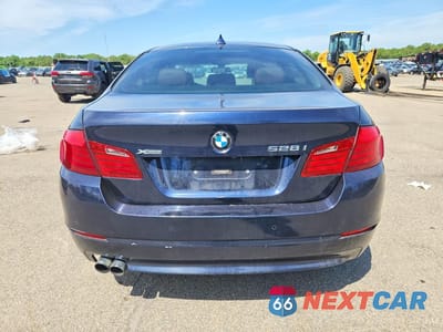 Zdjęcie 6 z 12 samochodu: 2013 BMW 528 VIN:WBAXH5C54DD109603 - miniatura