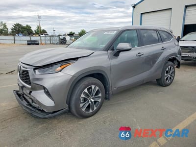 2025 TOYOTA HIGHLANDER HYBRID XLE 5TDKBRCHXSS654707 - główne zdjęcie licytacji z USA - miniatura