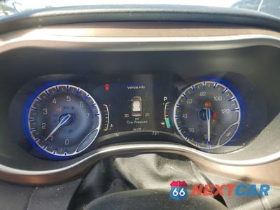 Zdjęcie 9 z 13 samochodu: 2018 CHRYSLER PACIFICA TOURING L PLUS VIN:2C4RC1EG2JR103048 - miniatura