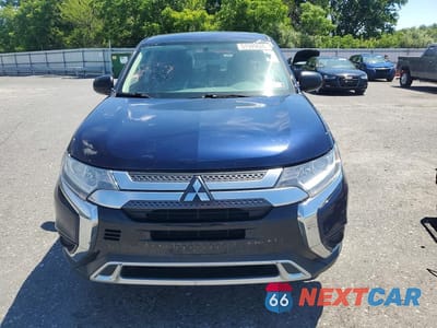 Piąte zdjęcie samochodu w środku: 2019 MITSUBISHI OUTLANDER SE VIN:JA4AZ3A32KJ000822 - miniatura