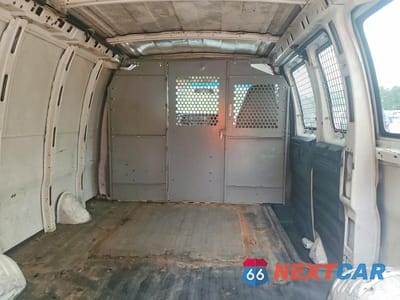 Zdjęcie 10 z 13 samochodu: 2006 CHEVROLET EXPRESS G1500 VIN:1GCFG15X261268939 - miniatura