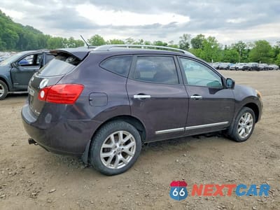 Trzecie zdjęcie samochodu z tyłu: 2013 NISSAN ROGUE S VIN:JN8AS5MV3DW128645 - miniatura