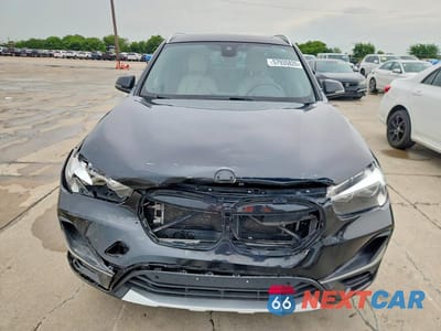Piąte zdjęcie samochodu w środku: 2021 BMW X1 SDRIVE28I VIN:WBXJG7C00M5U01077 - miniatura