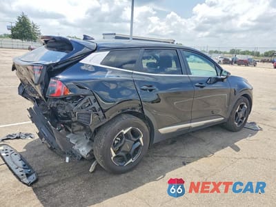 Trzecie zdjęcie samochodu z tyłu: 2026 KIA SPORTAGE EX VIN:5XYK33DF2TG342127 - miniatura
