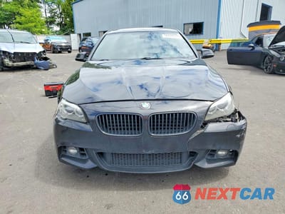 Piąte zdjęcie samochodu w środku: 2015 BMW 535 I VIN:WBA5B1C57FD920638 - miniatura