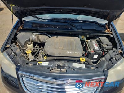 Zdjęcie 12 z 13 samochodu: 2013 CHRYSLER TOWN & COUNTRY TOURING L VIN:2C4RC1CG5DR614213 - miniatura