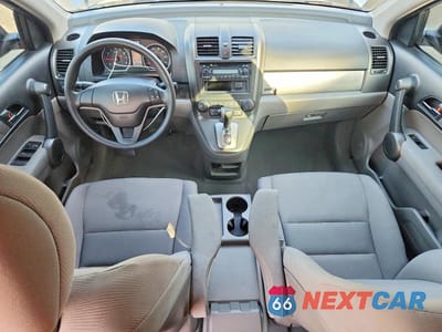 Zdjęcie 8 z 13 samochodu: 2010 HONDA CR-V LX VIN:3CZRE3H35AG704310 - miniatura