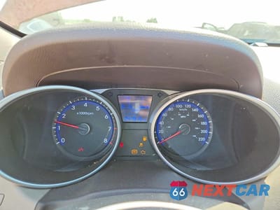 Zdjęcie 9 z 13 samochodu: 2015 HYUNDAI TUCSON GLS VIN:KM8JT3AF7FU034627 - miniatura